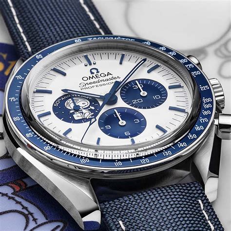 omega speedmaster snoopy award|omega silver Snoopy Speedmaster price.